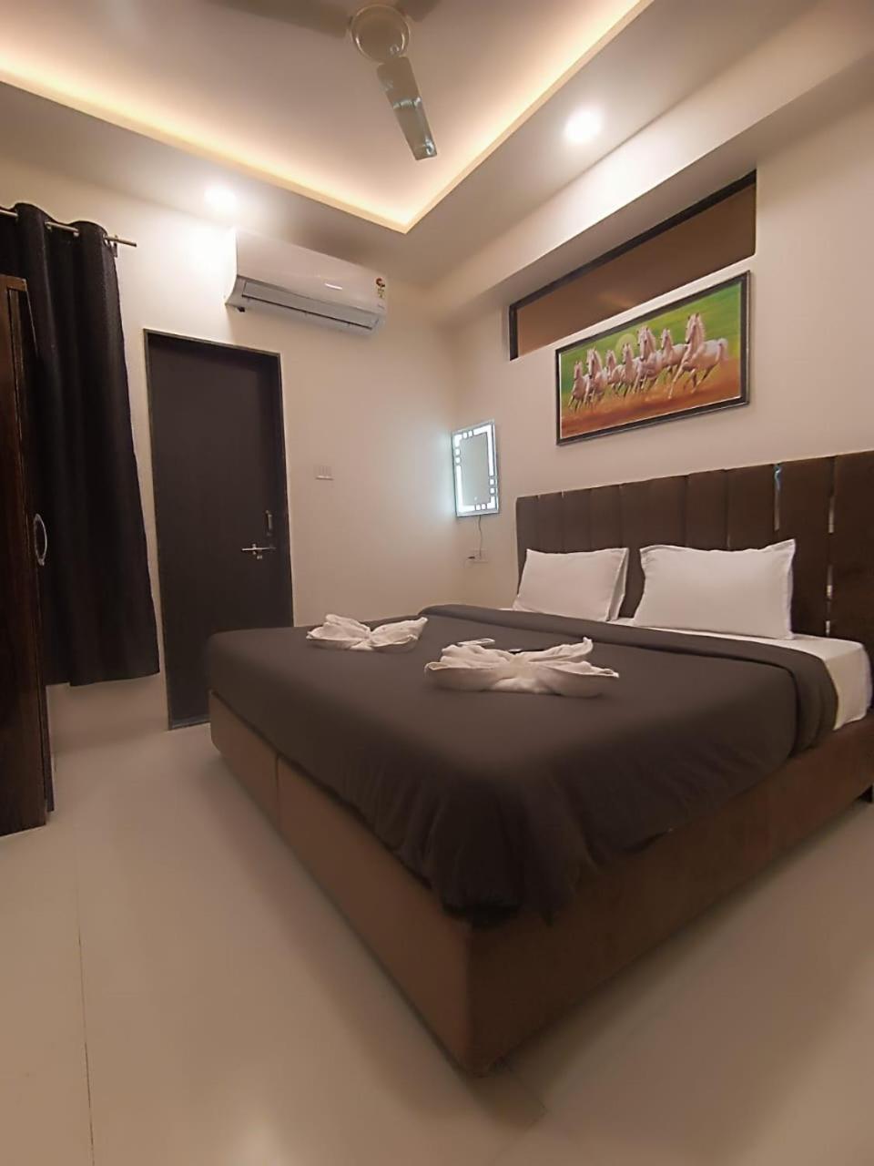 Hotel Kiwi Inn Vijaynagar Scheme 78 인도르 외부 사진