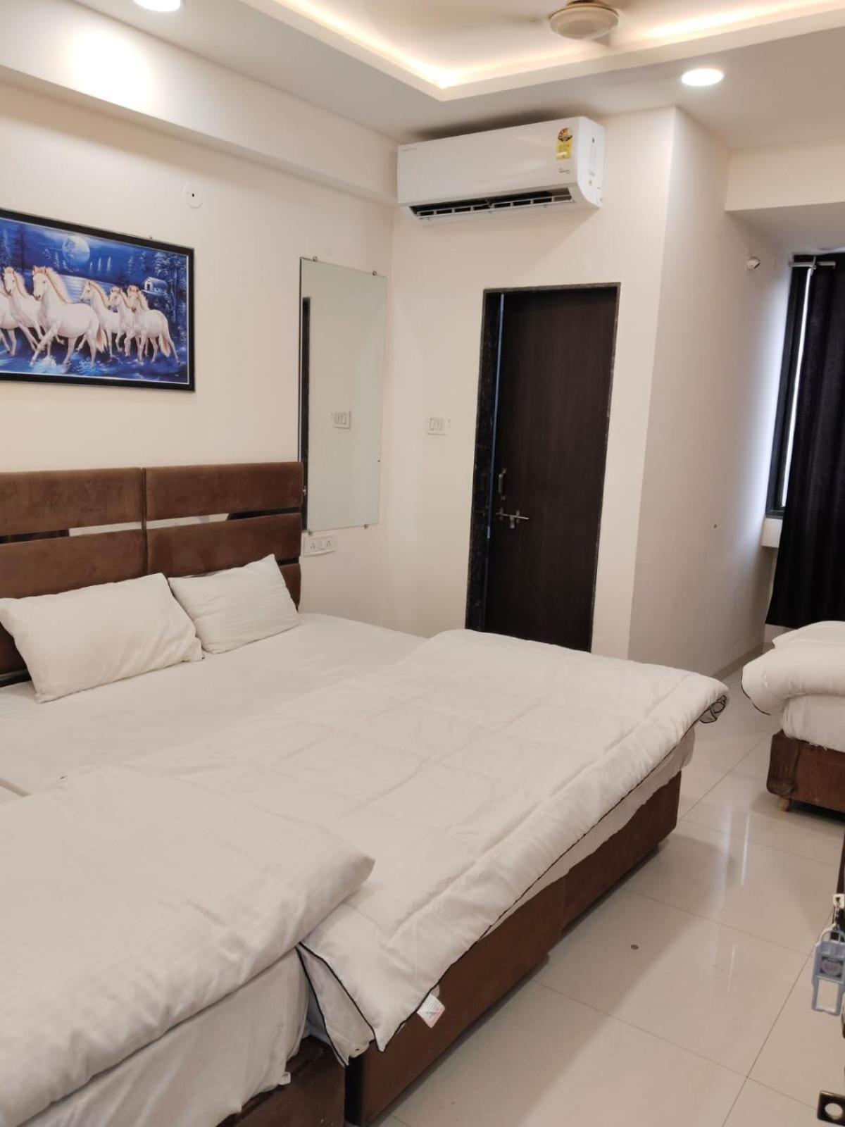 Hotel Kiwi Inn Vijaynagar Scheme 78 인도르 외부 사진